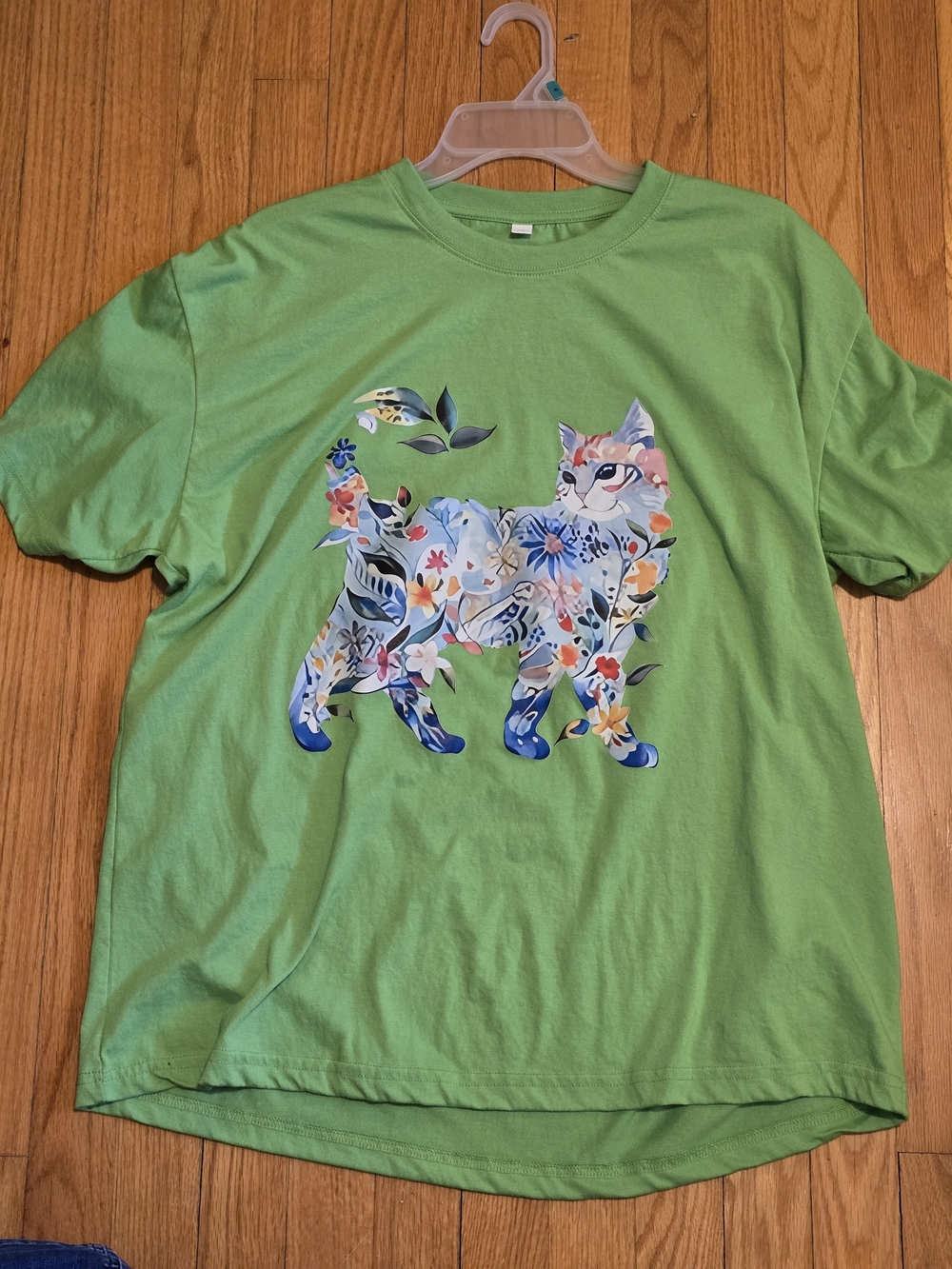 Source Unknown Lime Green Short Sleeve Tee with Floral Cat Motif